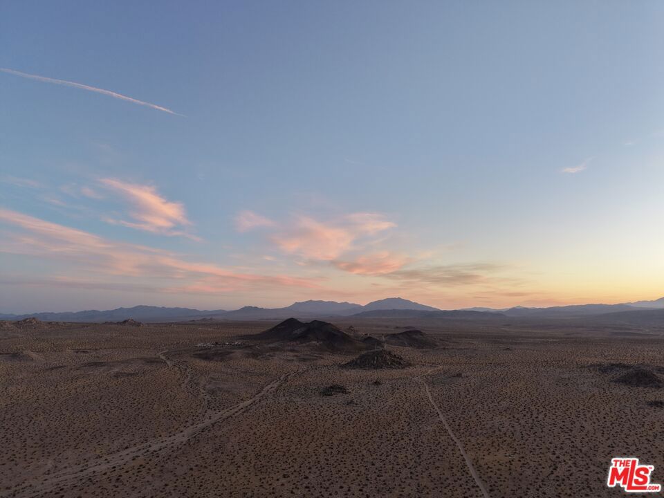 10424 Santa Fe Fire Road Property Photo 16