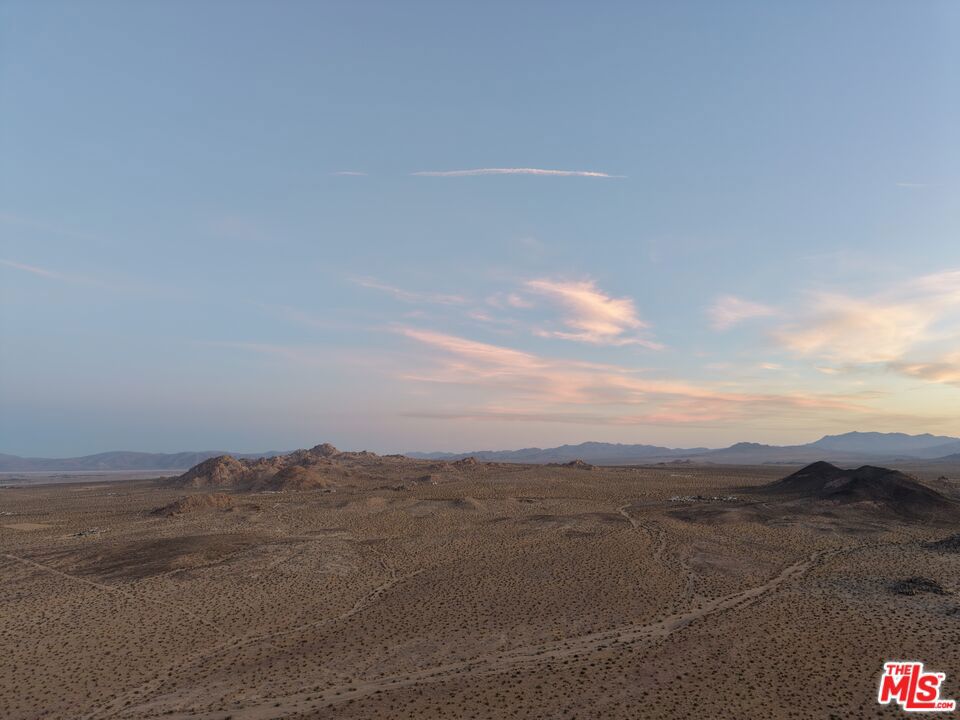 10424 Santa Fe Fire Road Property Photo 17