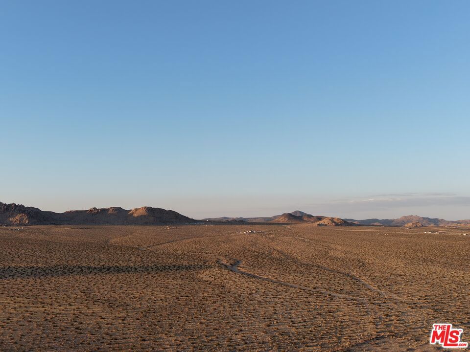 10424 Santa Fe Fire Road Property Photo 18