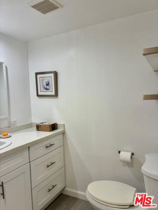 2900 Searidge Street Property Photo 15