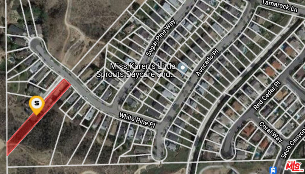 22908 White Pine Place Property Photo 3