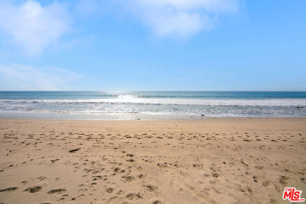 24542 Malibu Road Property Photo 14