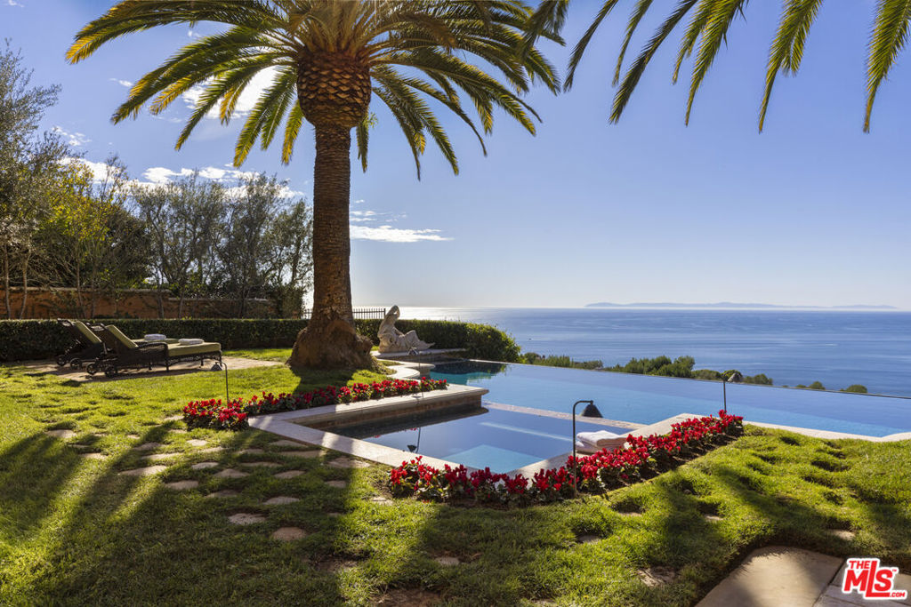 28 Deep Sea Property Photo 16