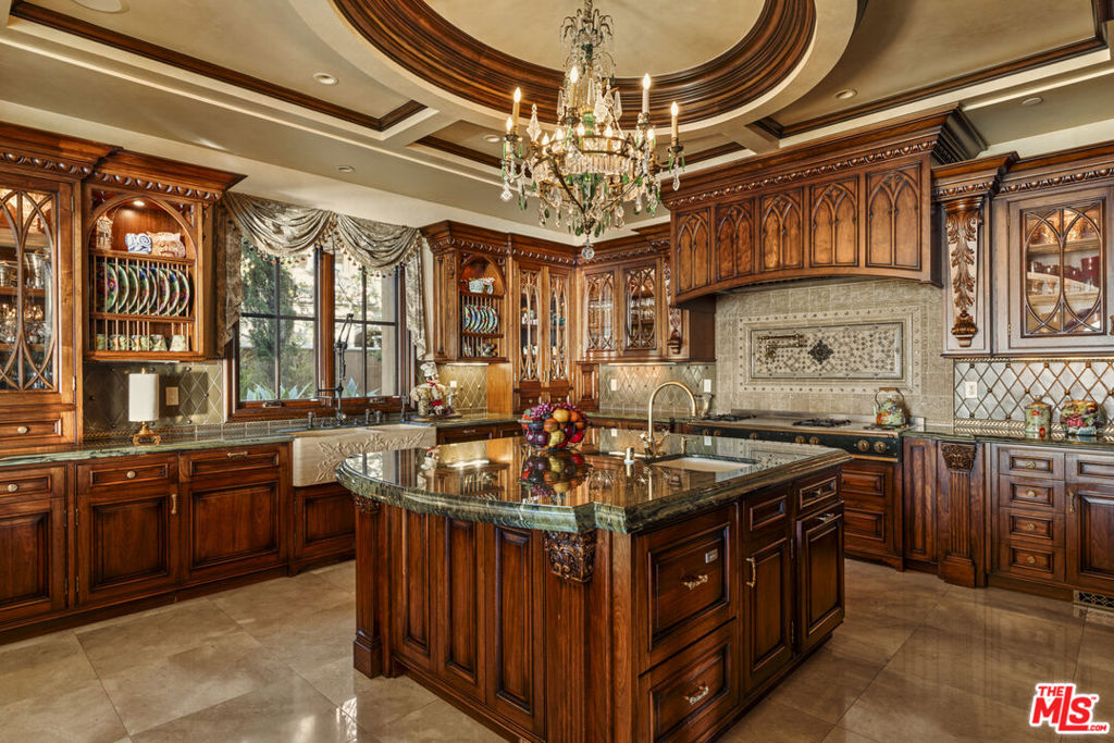 28 Deep Sea Property Photo 23