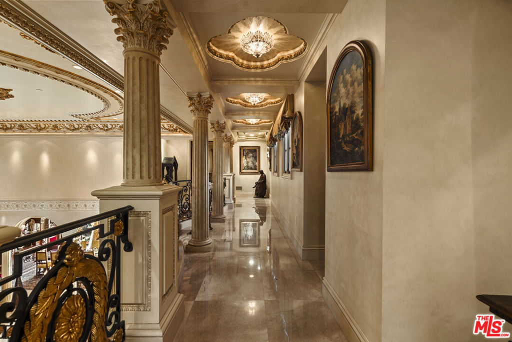 28 Deep Sea Property Photo 30