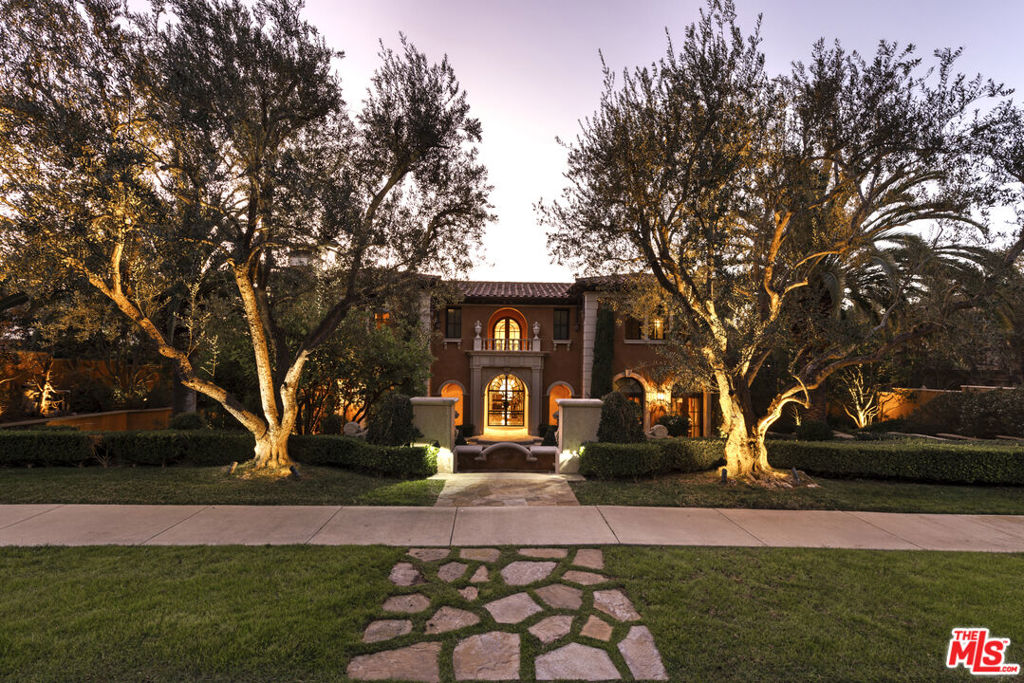 28 Deep Sea Property Photo 56