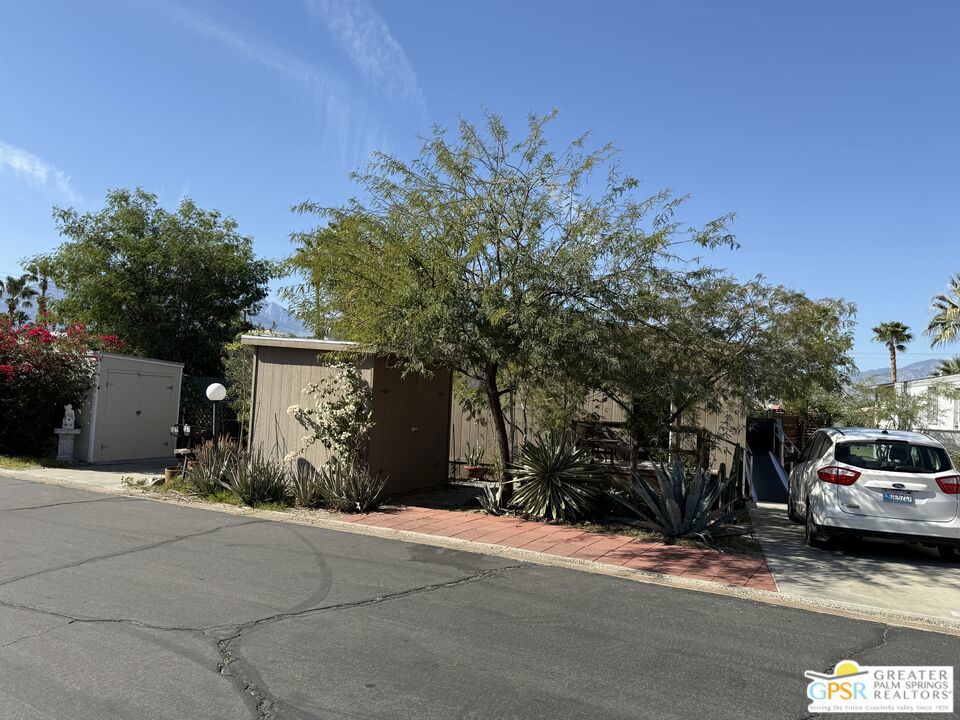 15500 Bubbling Wells Road 127 Property Photo 1