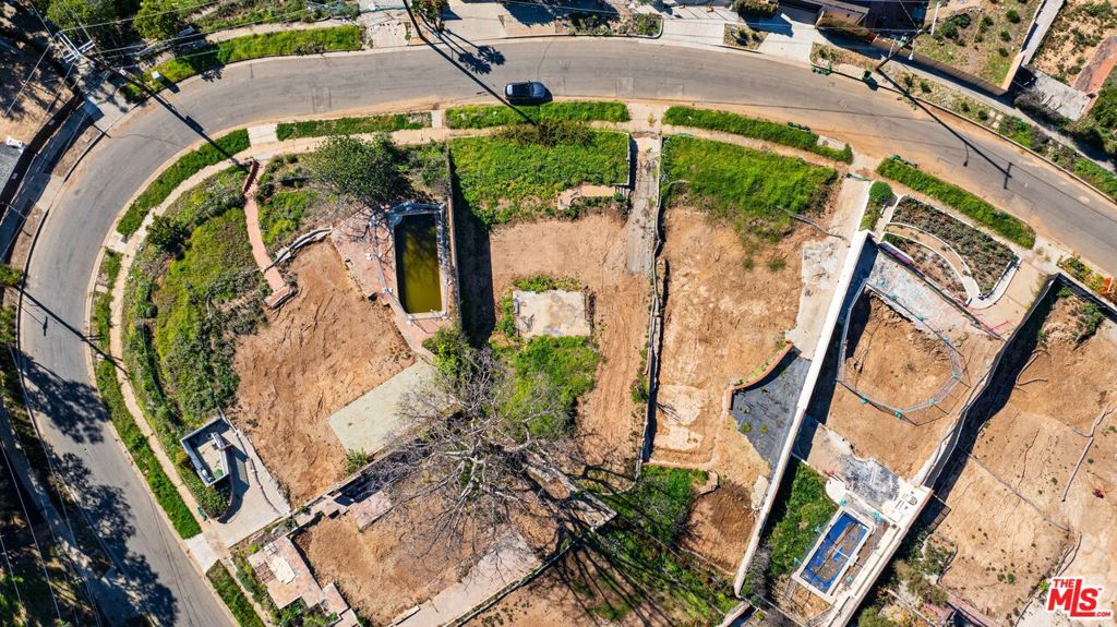 314 N Las Casas Avenue Property Photo 6