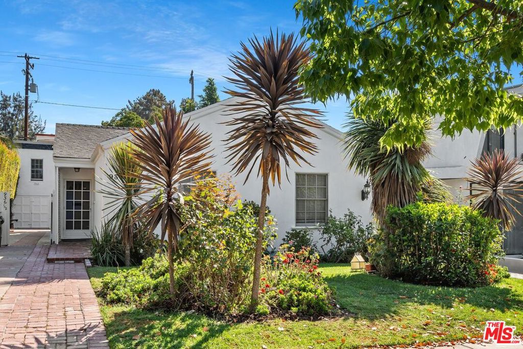 934 N La Jolla Avenue Property Photo 1