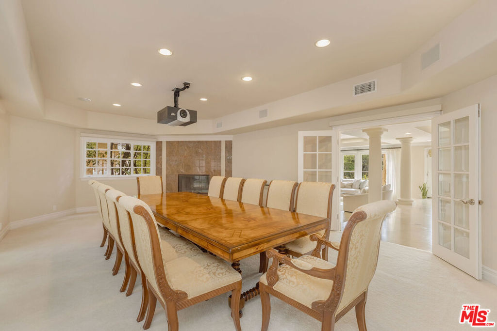 1922 Bel Air Road Property Photo 13