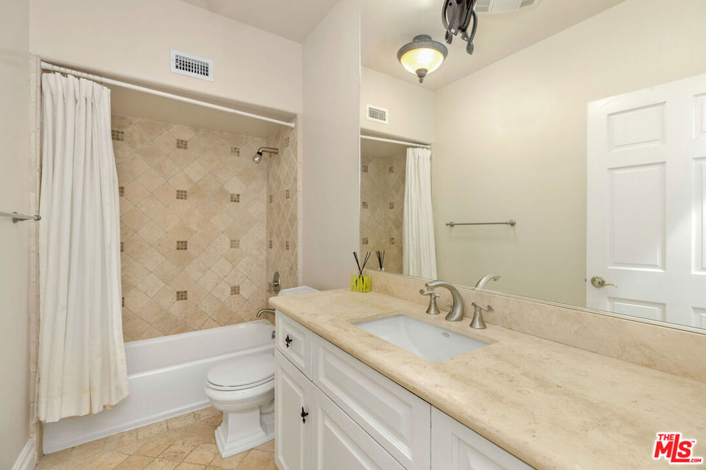 1922 Bel Air Road Property Photo 38