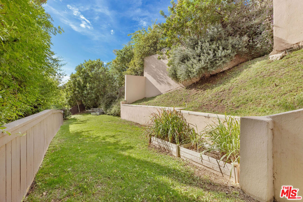 1922 Bel Air Road Property Photo 41