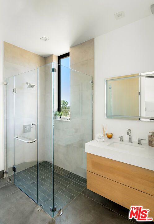 5931 Kanan Dume Road Property Photo 44