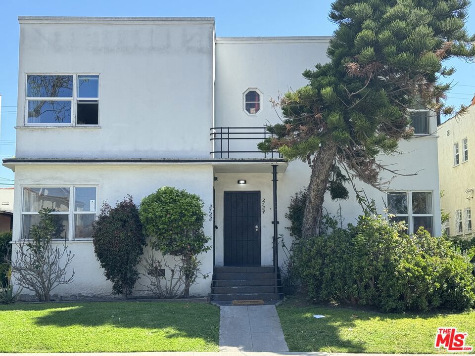 2722 W 43rd Place Property Photo 1