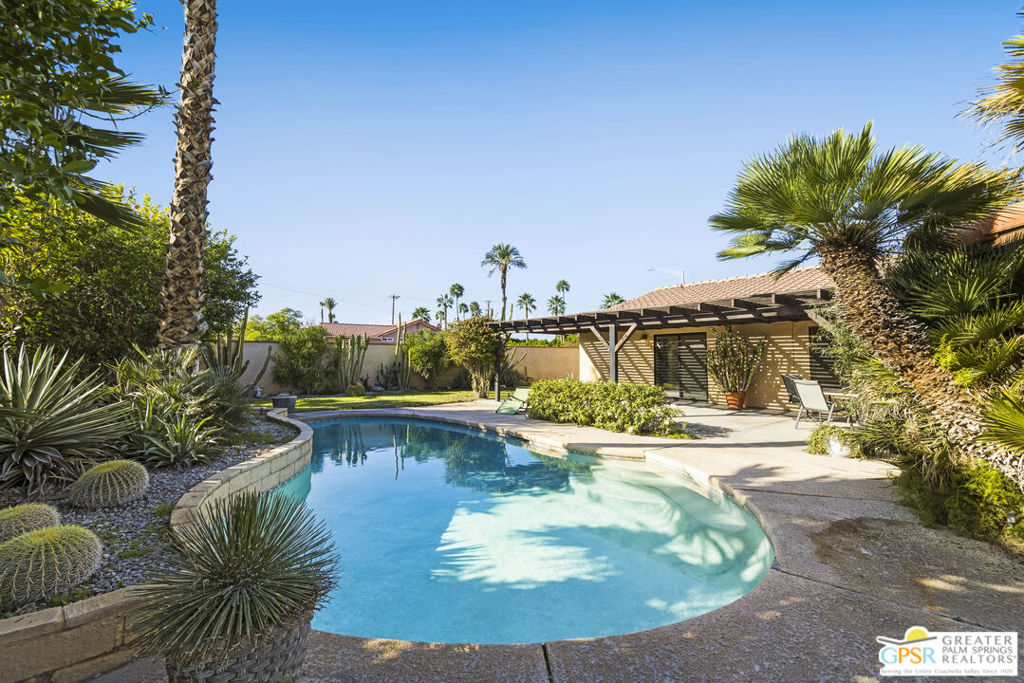 67625 Quijo Road Property Photo 1