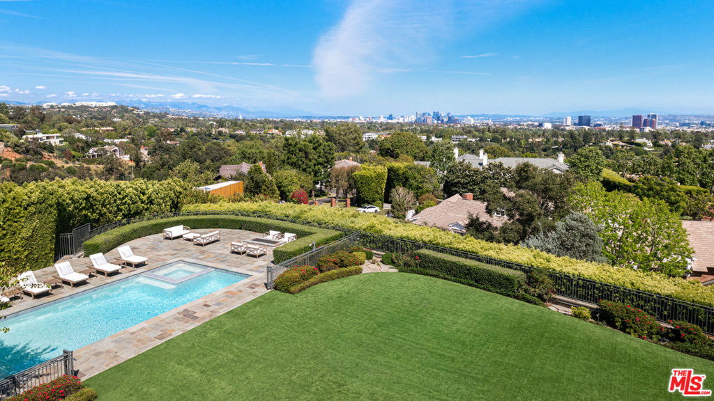 1676 Alta Mura Road Property Photo 41