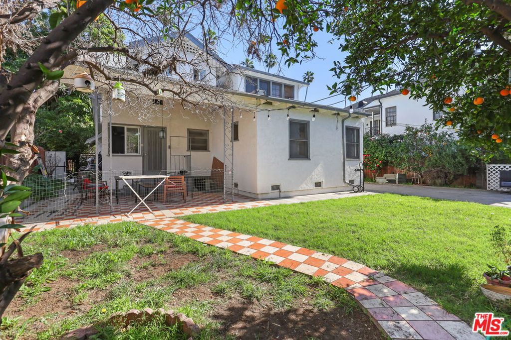 1807 N Van Ness Avenue Property Photo 4