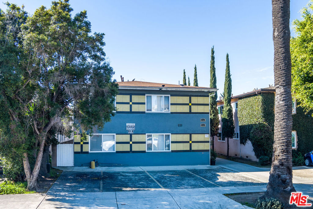 3749 Westwood Boulevard Property Photo 2