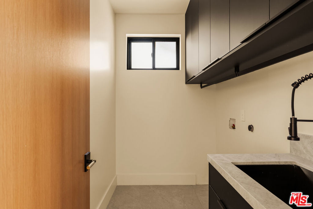 12952 Huston Street Property Photo 33
