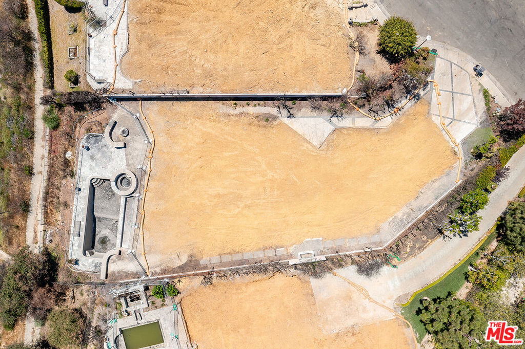 1120 Cumbre Alta Court Property Photo 13