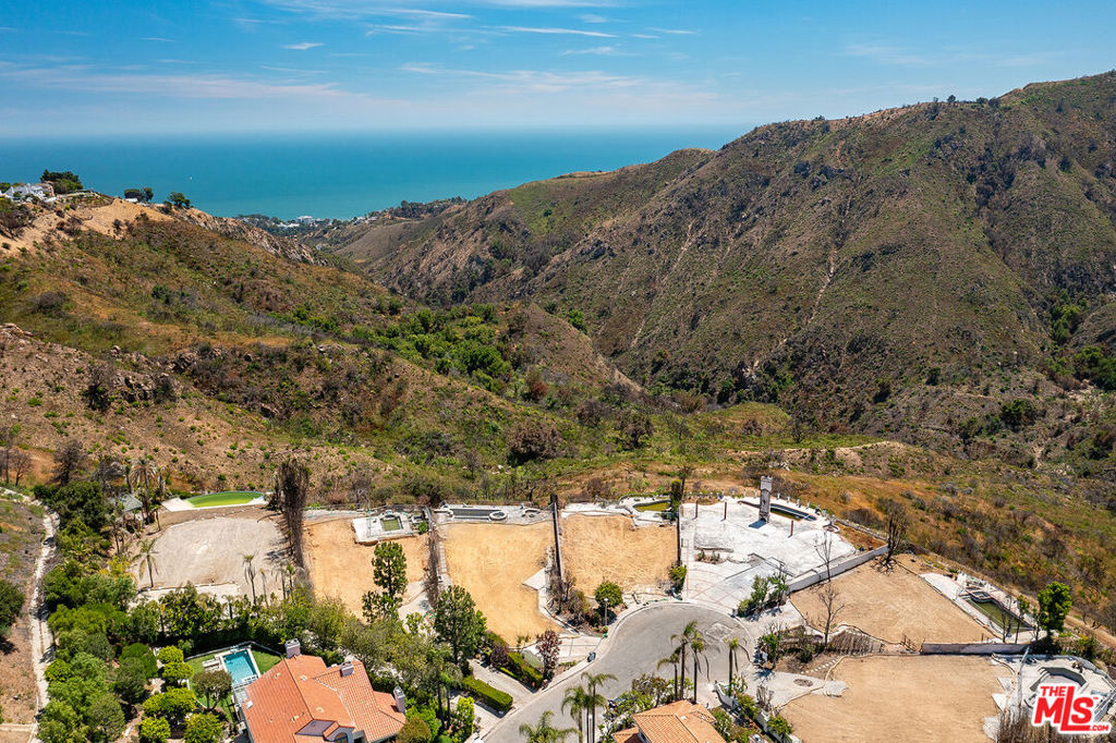 1120 Cumbre Alta Court Property Photo 17