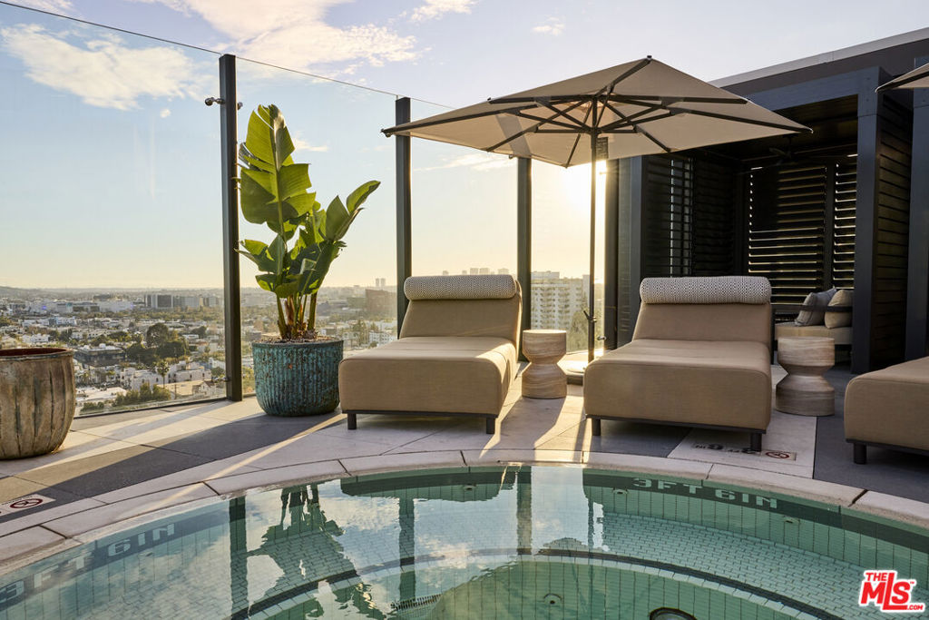 8420 W Sunset Boulevard 505 Property Photo 20