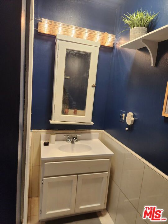 1028 N Hayworth Avenue Property Photo 25