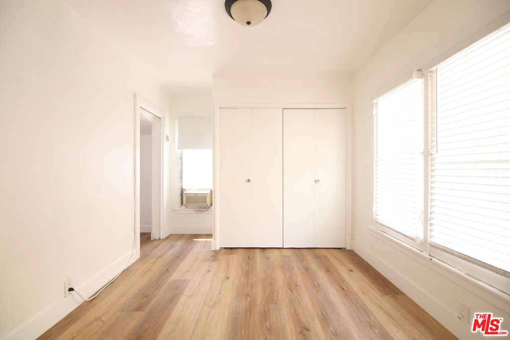 1028 N Hayworth Avenue Property Photo 36
