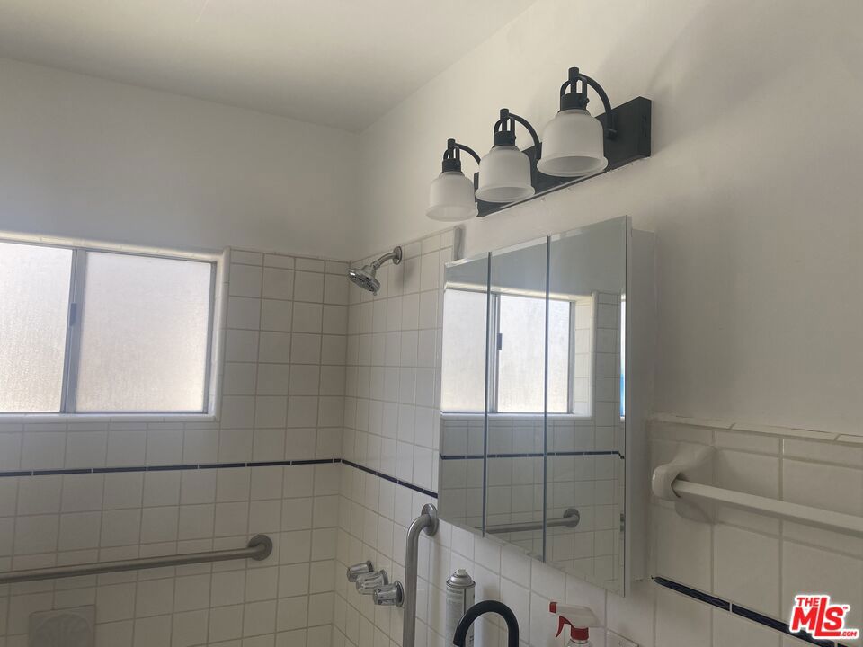 26648971 Property Photo 7