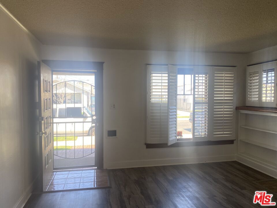 26648971 Property Photo 11