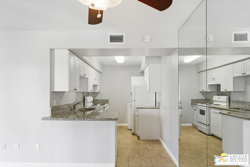 351 N Hermosa Drive 3a1 Property Photo 13