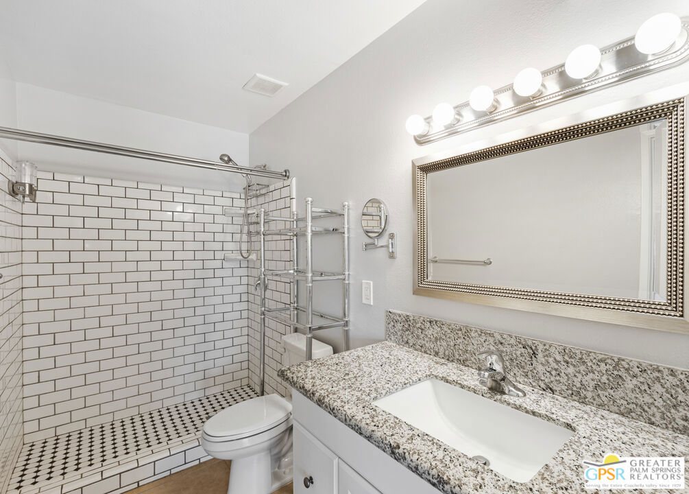 351 N Hermosa Drive 3a1 Property Photo 20