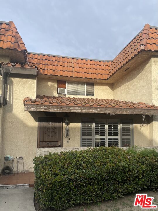 14008 Clarkdale Avenue Property Photo 1