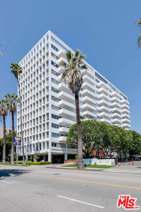 7135 Hollywood Boulevard 305 Property Photo 44