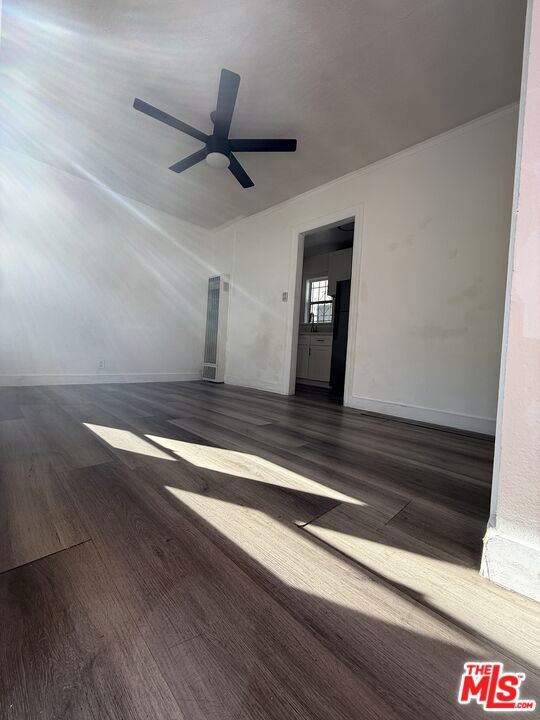 2235 W 14th Street 1/4 Property Photo 2
