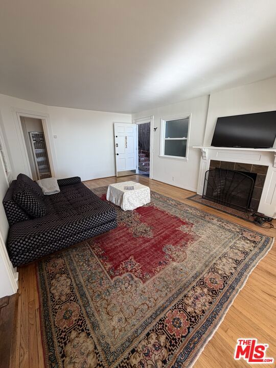 653 Ramona Avenue Property Photo 10