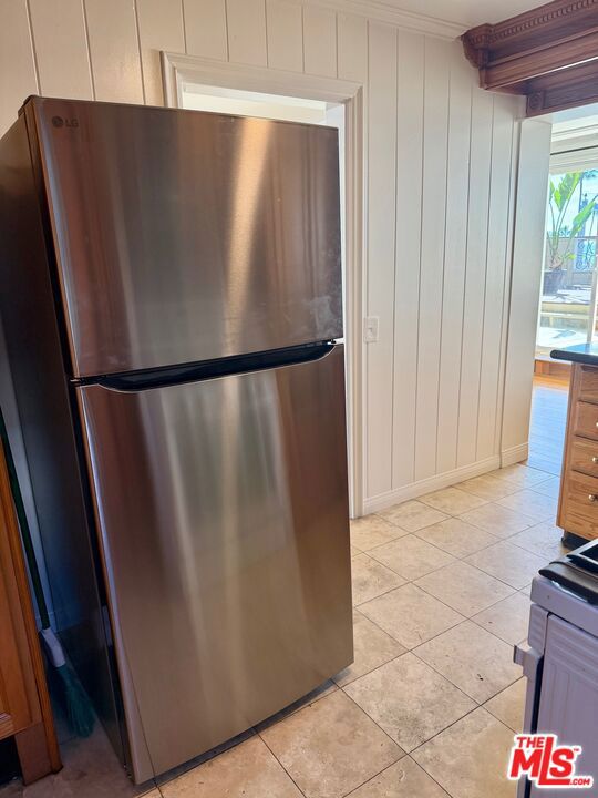 653 Ramona Avenue Property Photo 21