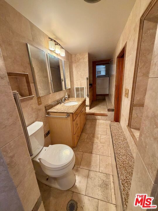 653 Ramona Avenue Property Photo 35
