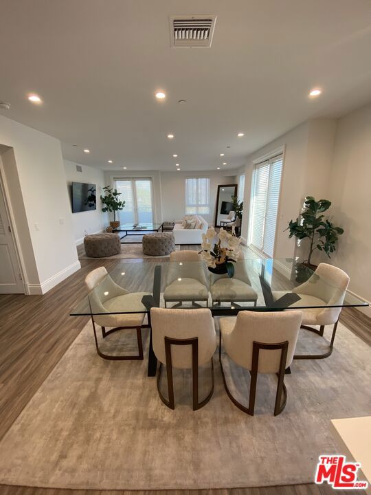 8700 Chalmers Drive Ph #401 Property Photo 6