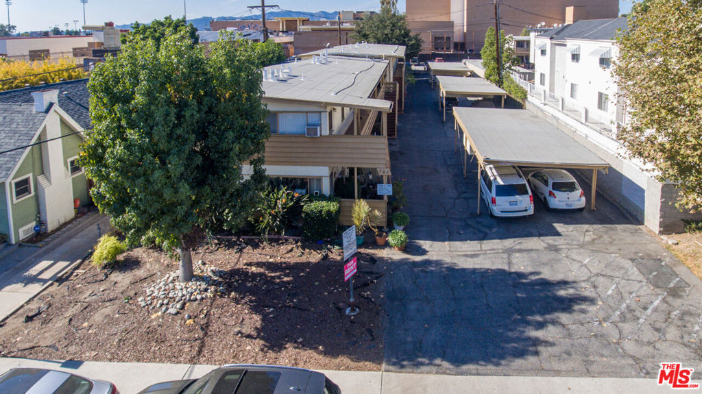 121 Maynard Street Property Photo 4