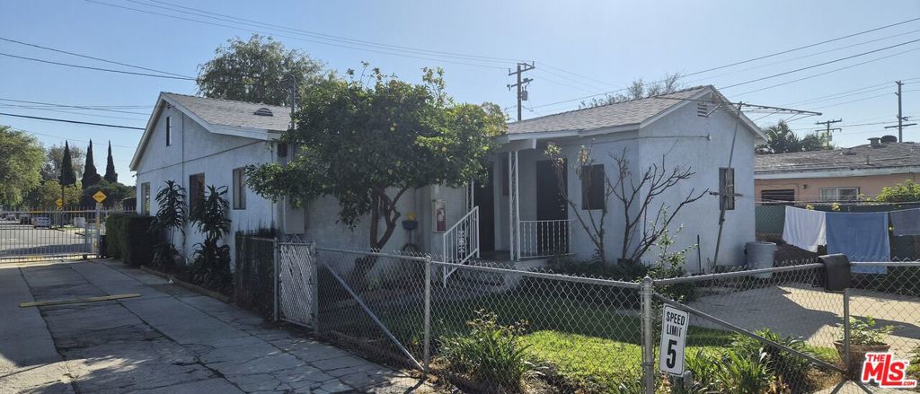 7025 Vinevale Avenue Property Photo 17
