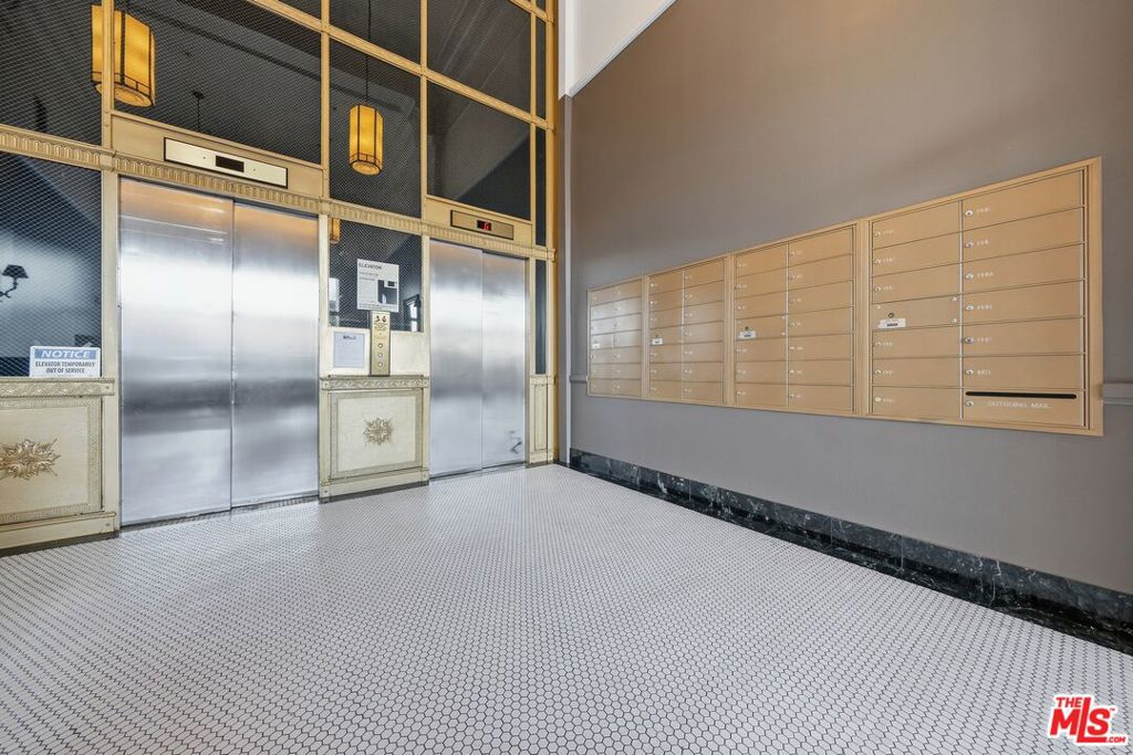 257 S Spring Street 2m Property Photo 12