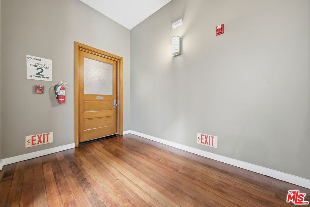 257 S Spring Street 2m Property Photo 16