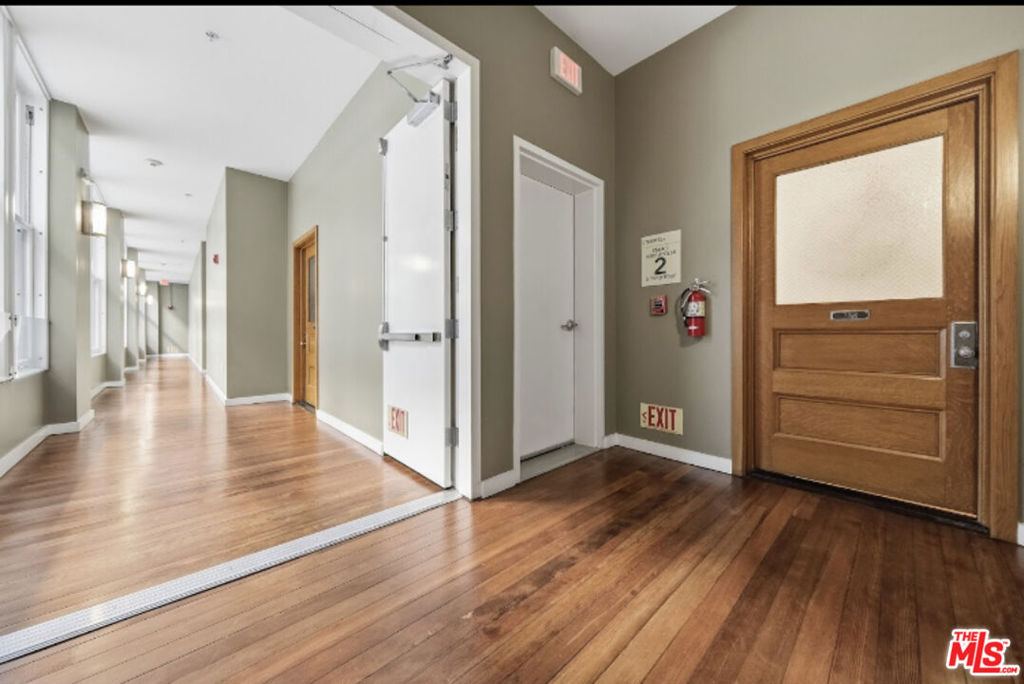 257 S Spring Street 2m Property Photo 17