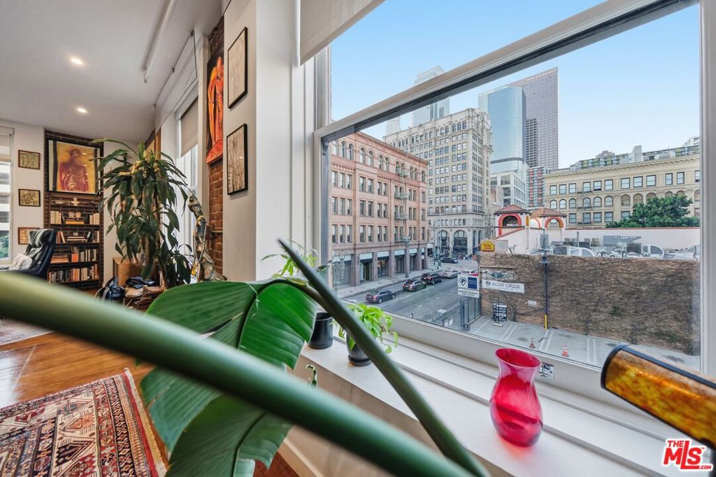 257 S Spring Street 2m Property Photo 23
