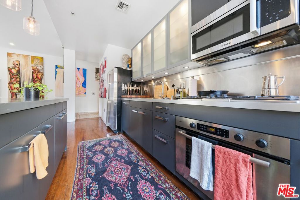 257 S Spring Street 2m Property Photo 31