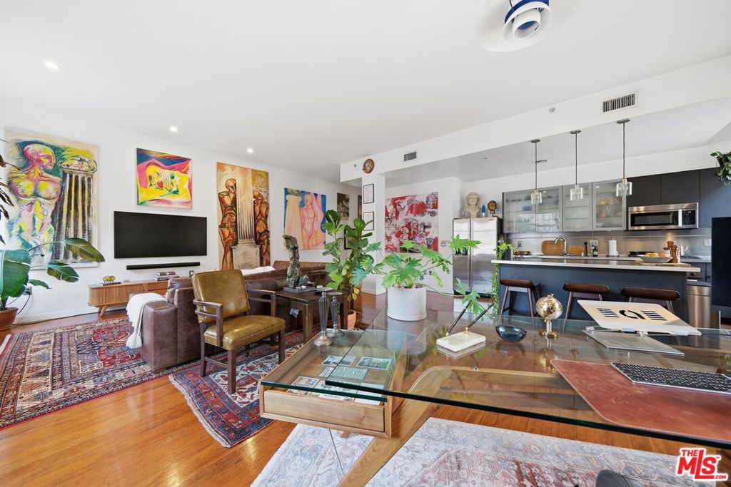 257 S Spring Street 2m Property Photo 32