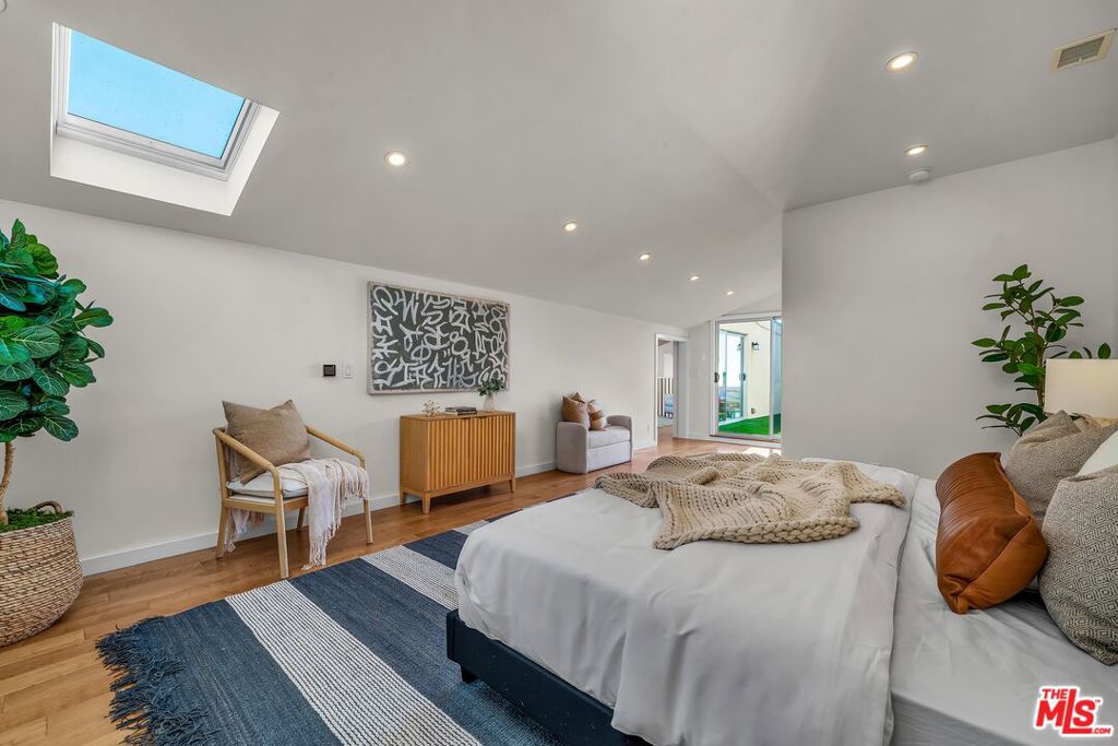 4 Lighthouse Street 13 Property Photo 25