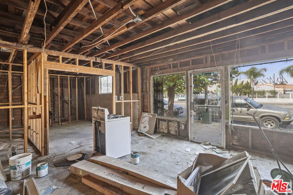 1814 N Broadway Property Photo 22