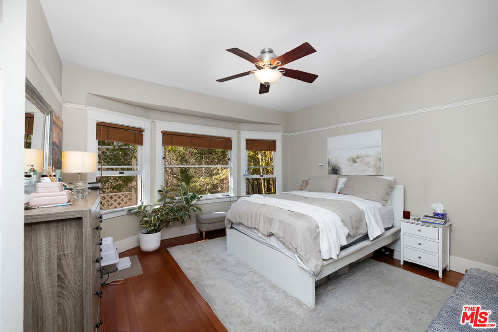 1124 12th Street Property Photo 11